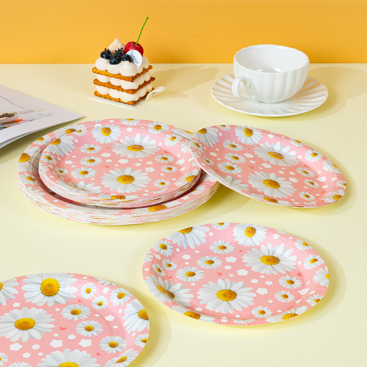 Pink Daisy Print Disposable Pa - đánh giá và giá Event Supplies
